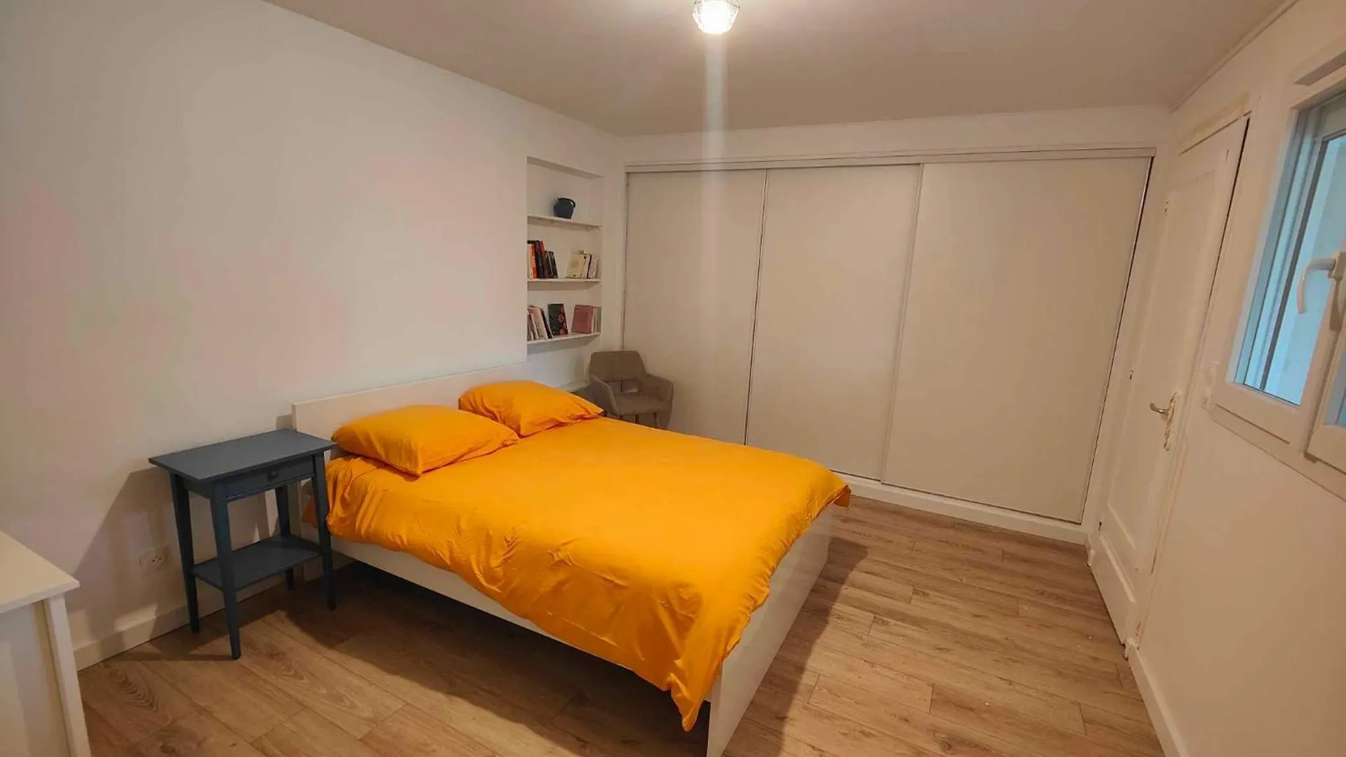 Holiday home Rdc T4 Maison Proche Aeroport Saint-Laurent-de-Mure